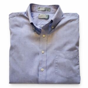 Stafford Men’s Long Sleeve Dress Shirt • Light Blue • Classic Button-Down Size M